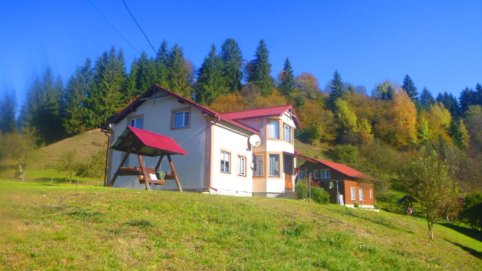 Pid Lisochkom Verkhovyna Exterior photo